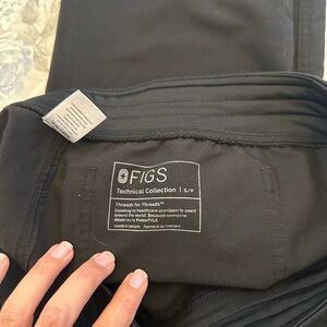Livingston basic Figs Pants